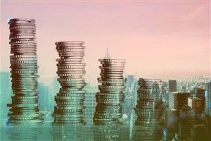地面标线与车道指示牌“打架”
